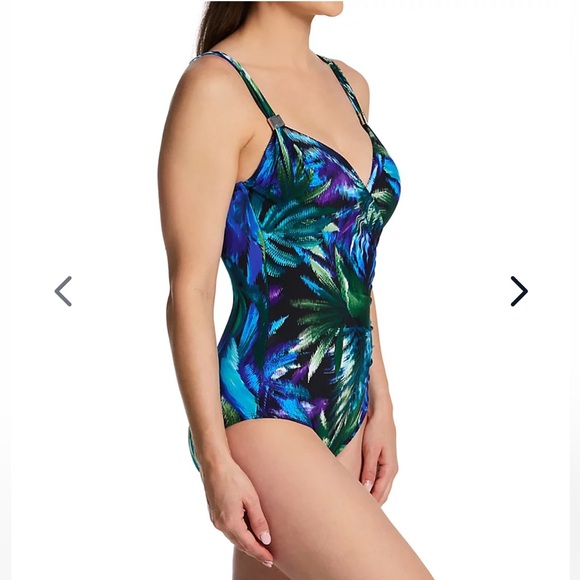 NWT MIRACLESUIT Useppa Siren One Piece Swimsuit - Picture 4 of 15